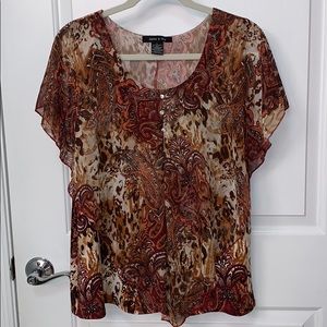 Beautiful! Adele & May Large Triangle Top